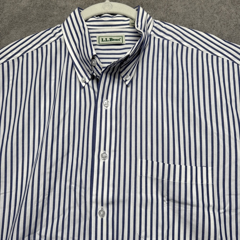 L.L.‎ Bean Blue White Stripe Shirt Men's Large Short Sleeve Button Down Classic